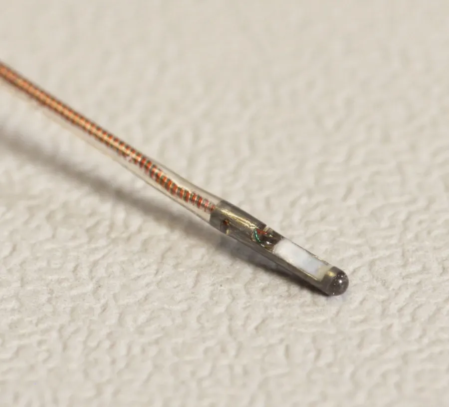 Solid-state vs. Fluid-filled catheters for invasive blood pressure telemetry